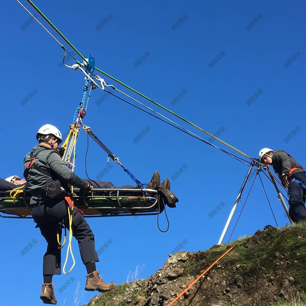 Rope Rescue System for Extreme Environments