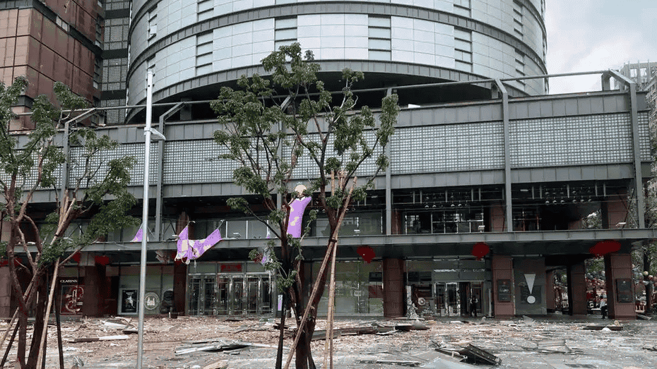 台湾百货大楼爆炸已致多死