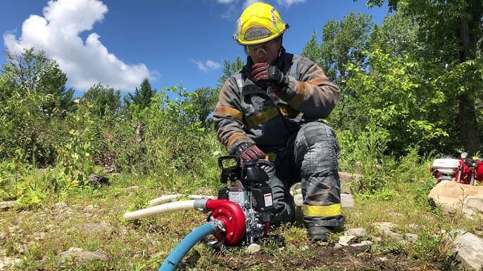 高压接力消防水泵,便携高效,应对复杂地形