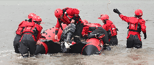 水域救援套装,水上救援的“全能铠甲”