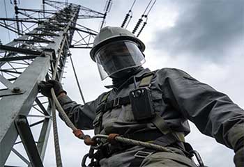 如何通过佩戴式监控提升现场管理效率与风险防控能力