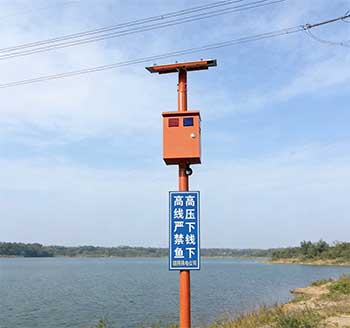 高压线钓鱼警示杆如何有效防止触电事故？