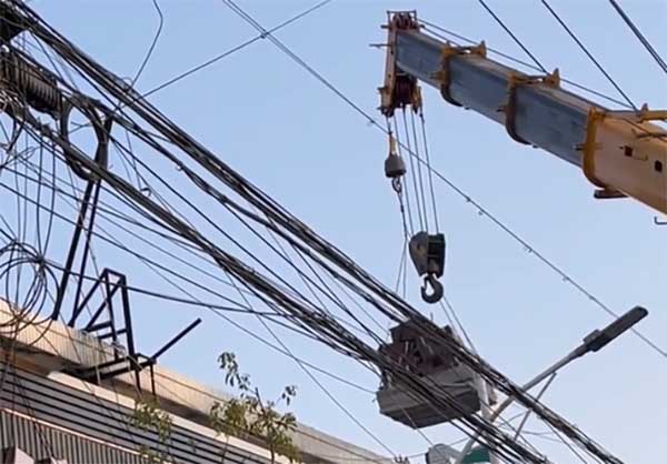 施工靠近高压线看不见？智能警示球帮你防外破