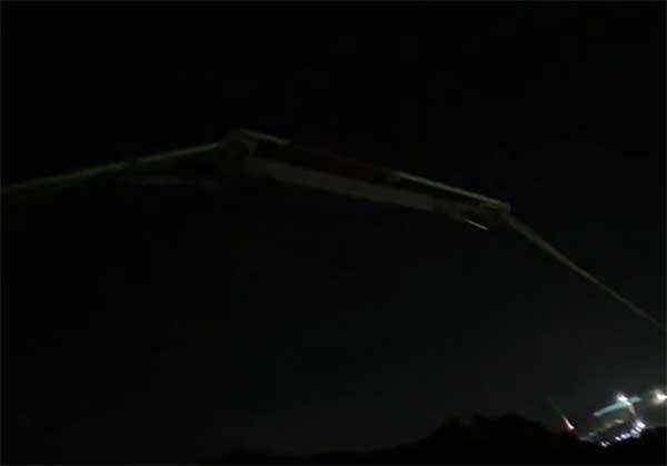 警示灯高亮夜间爆闪，远距离规避高压线外破